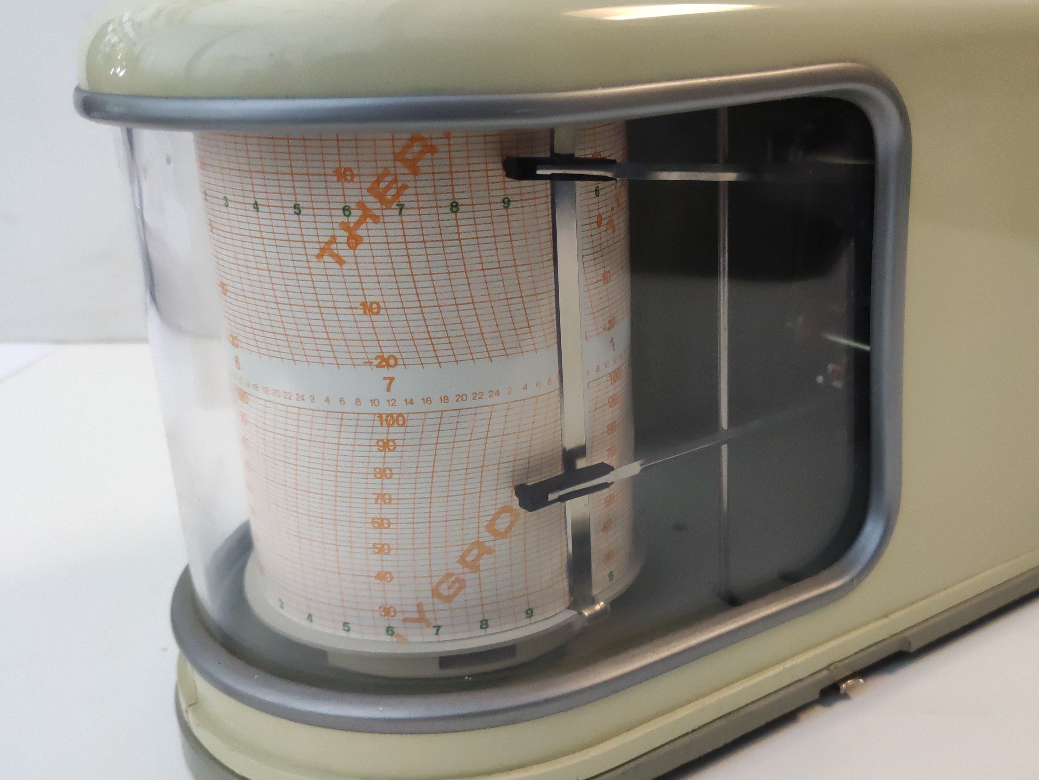 barografo caja fuerte banco metal 16_5-24x40x14 1u